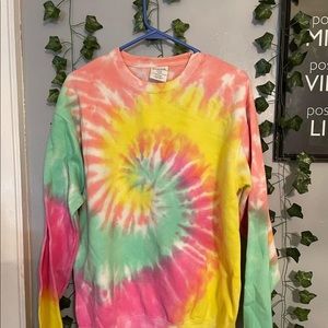 Tie-dye sweatshirt